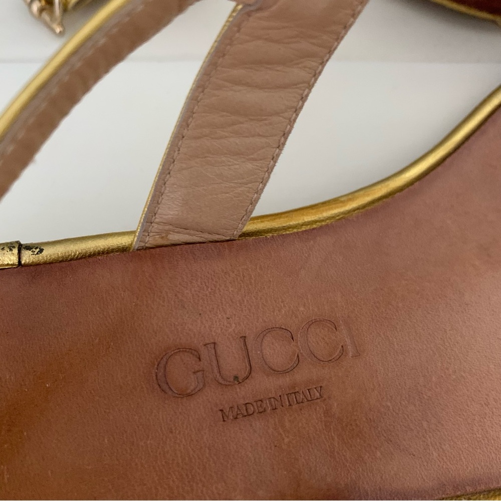 Gucci Horsebit Gold Metallic Flat Sandals - Picture 11 of 14